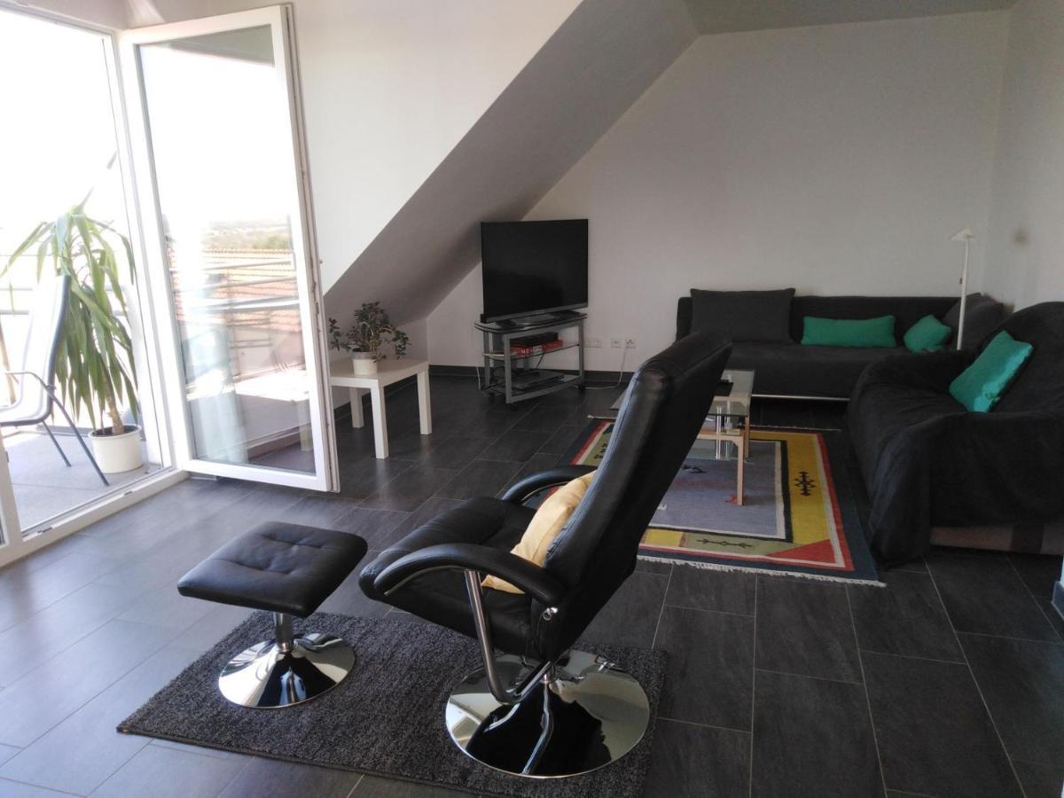 Ferienwohnung Wisser- Fernblick バート・ベリンゲン エクステリア 写真